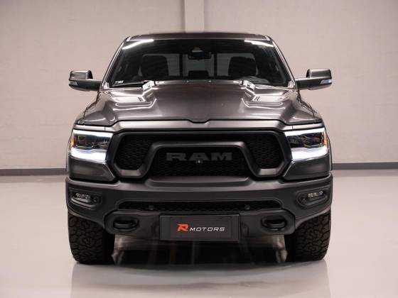 RAM 1500 5.7 V8 GASOLINA REBEL CD 4X4 AUTOMÁTICO